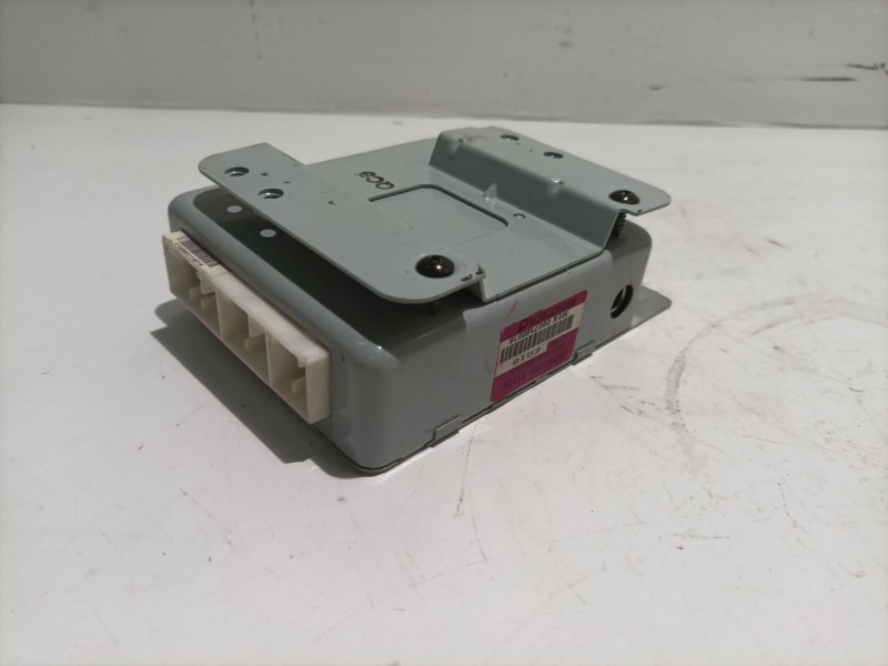 Recambio de modulo electronico para ssangyong actyon referencia OEM IAM 8712031220  