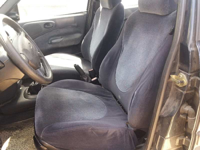 ford escort berl./turnier 1.6 16v cat   |   0.95 - ... | 1995 | 90 cv / 66 kw del año 1995 ford escort berl./turnier 1.6 16v cat   |   0.95 - ... | 1995 | 90 cv / 66 kw del año 1995