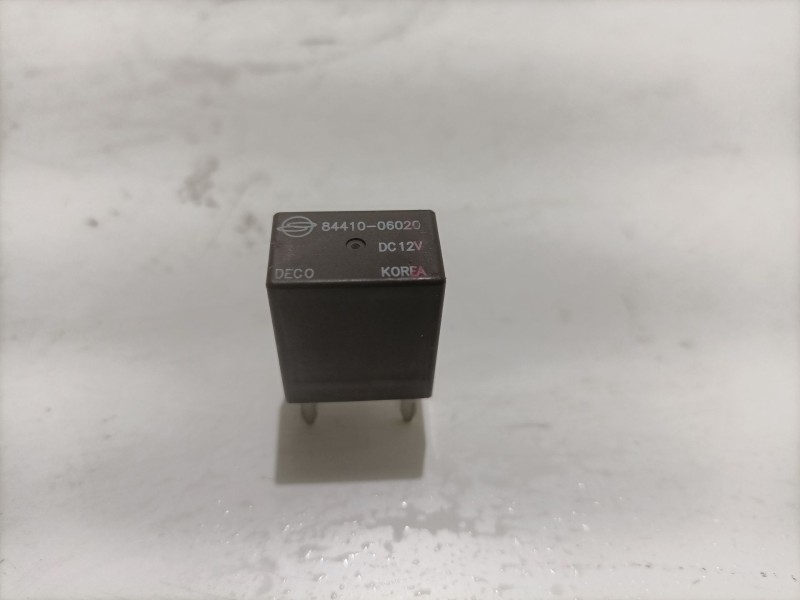 Recambio de rele para ssangyong actyon referencia OEM IAM 8441006020  
