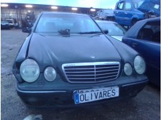 mercedes clase e (w210) berlina diesel del año 1999