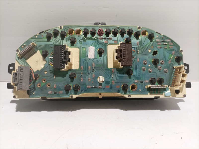 Recambio de cuadro instrumentos para renault megane 1.6e referencia OEM IAM 21612792 216127924b 215781612a