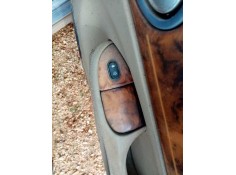 Recambio de mando elevalunas trasero derecho para jaguar xj v8 daimler super referencia OEM IAM   