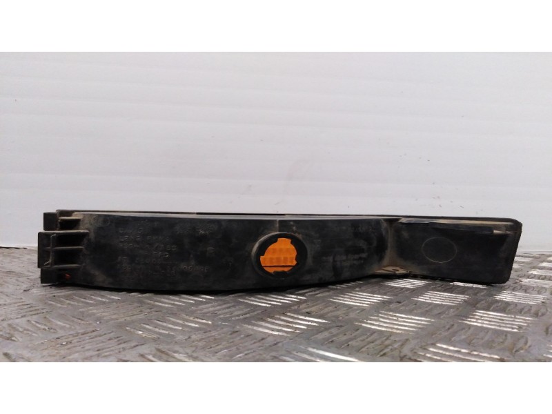 Recambio de piloto delantero derecho para chrysler jeep cherokee (xj) referencia OEM IAM   