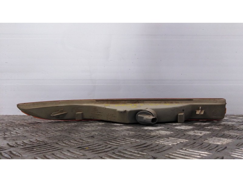 Recambio de piloto delantero izquierdo para renault master caja abierta/chasis ab ´98 referencia OEM IAM 7700352107  