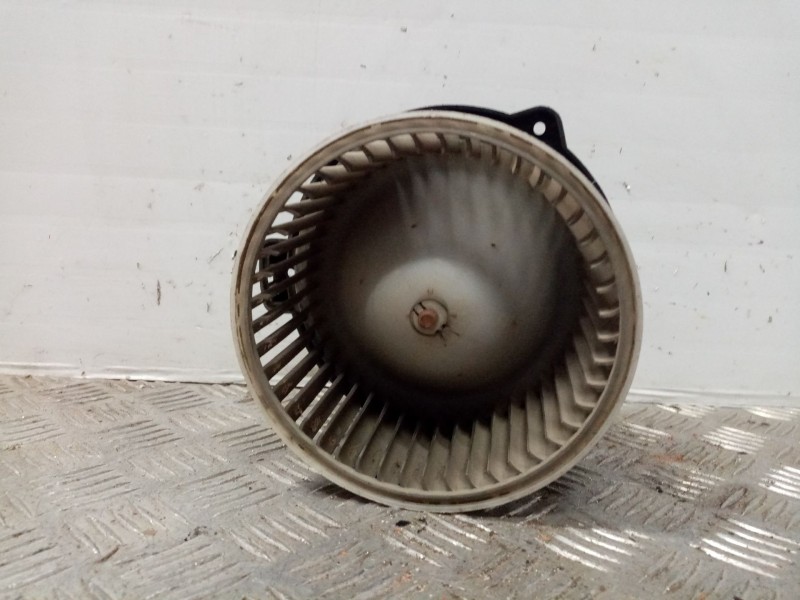 Recambio de ventilador calefaccion para toyota carina (t19) referencia OEM IAM 0130111164 MF0160700030 