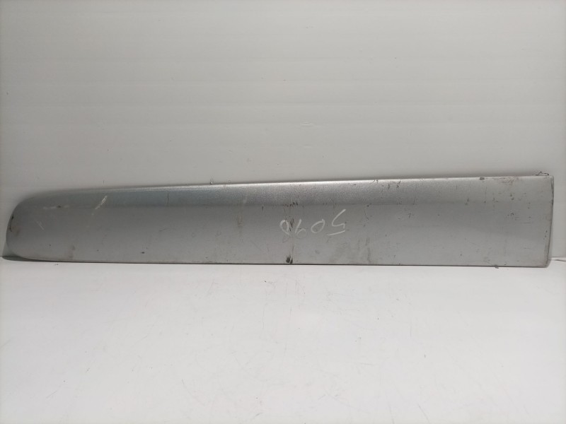 Recambio de moldura puerta delantera izquierda para toyota rav 4 (a2) referencia OEM IAM 7573242100  