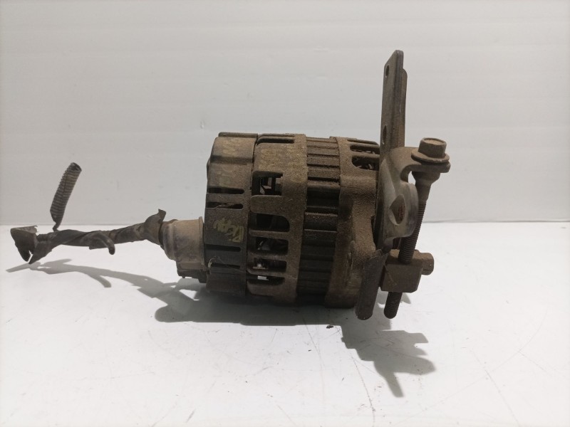Recambio de alternador para kia picanto 1.1 cat referencia OEM IAM 2655517  