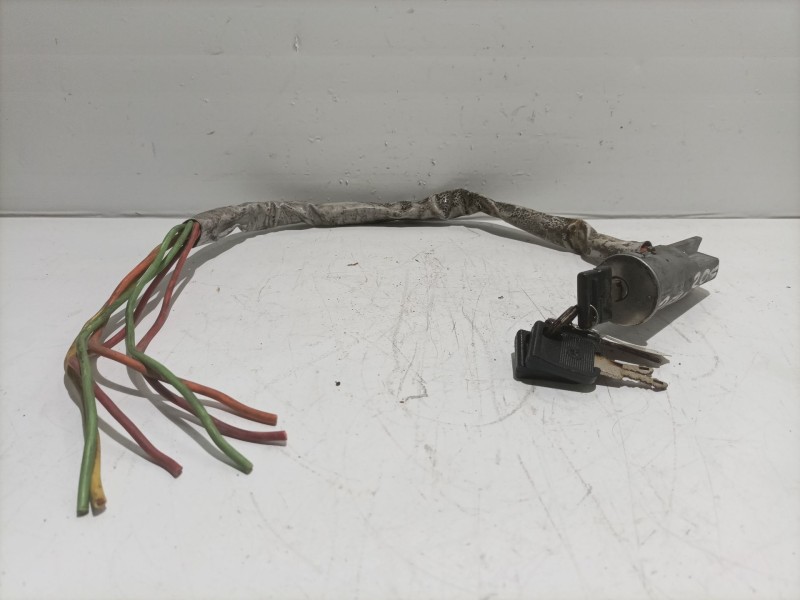 Recambio de conmutador de arranque para peugeot 205 berlina referencia OEM IAM   