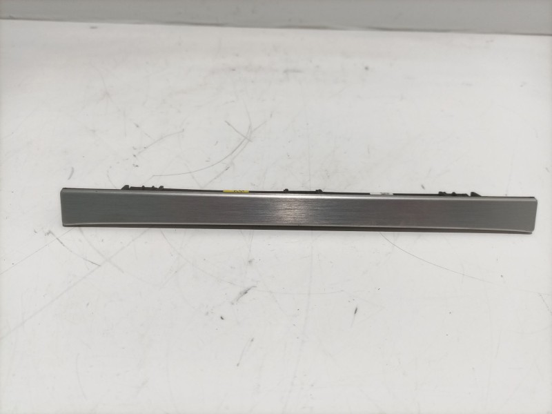 Recambio de moldura para volkswagen passat cc (357) referencia OEM IAM 3C0858336  