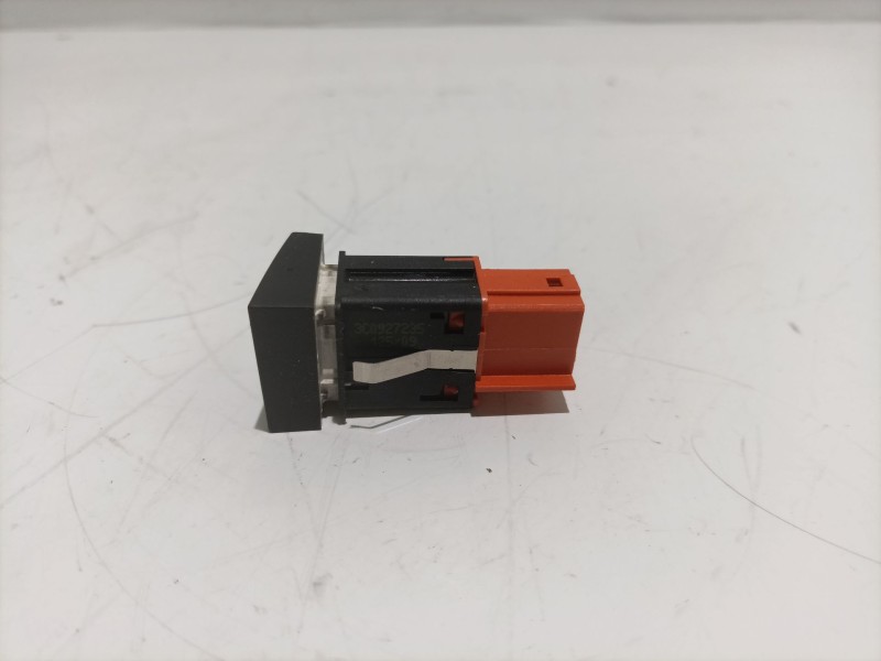 Recambio de interruptor para volkswagen passat cc (357) referencia OEM IAM 3C0927235  