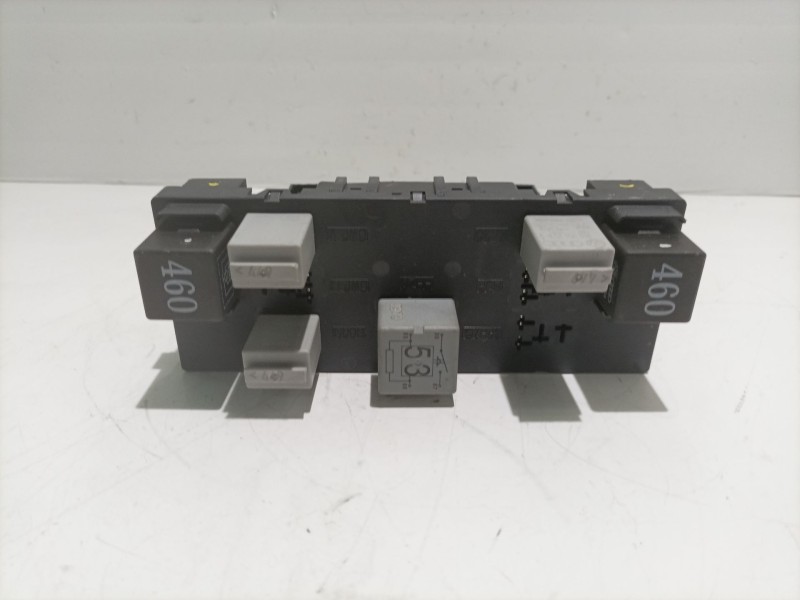 Recambio de caja reles / fusibles para volkswagen passat cc (357) referencia OEM IAM 3C8937049E  F005V00745