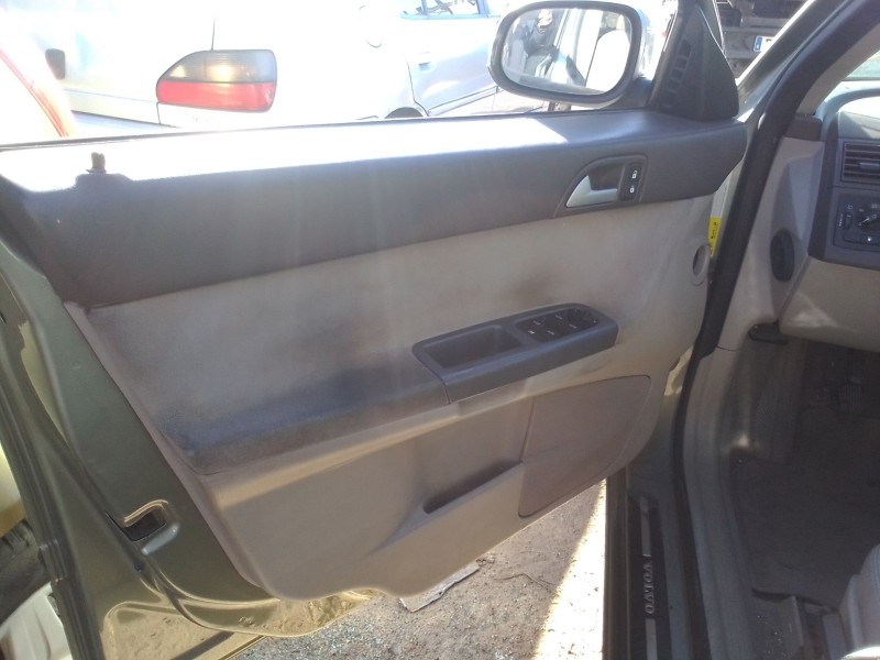 volvo s40 berlina del año 2006