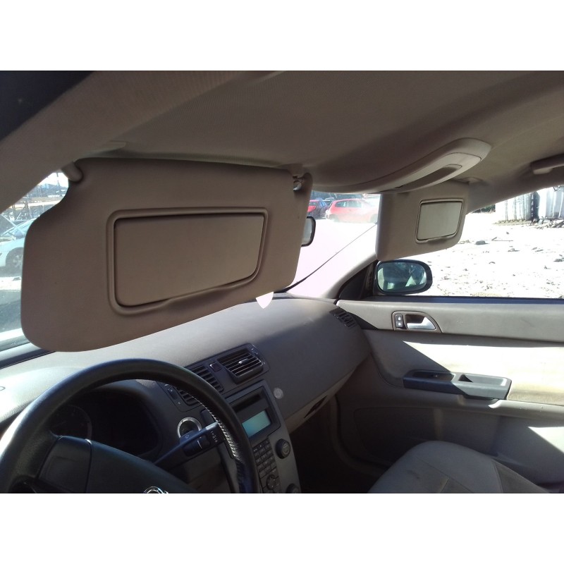 volvo s40 berlina del año 2006