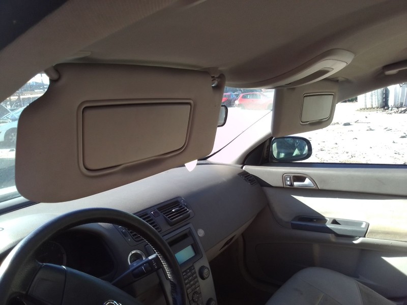 volvo s40 berlina del año 2006