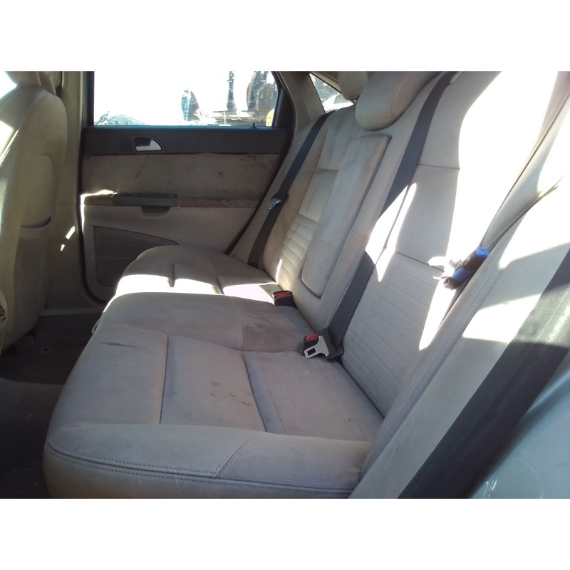 volvo s40 berlina del año 2006