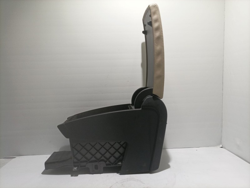 Recambio de apoyabrazos central para volkswagen passat cc (357) referencia OEM IAM 3C0864207M  