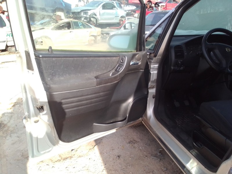 opel zafira a del año 2000