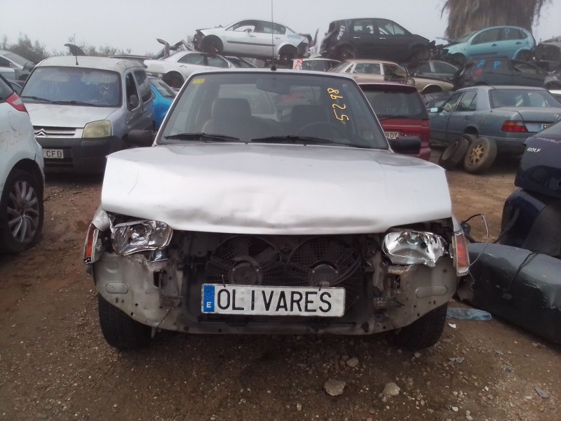 peugeot 205 berlina del año 1999