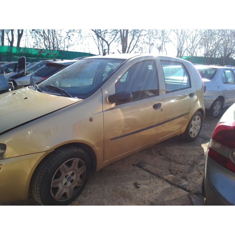 fiat punto berlina (188) del año 2001