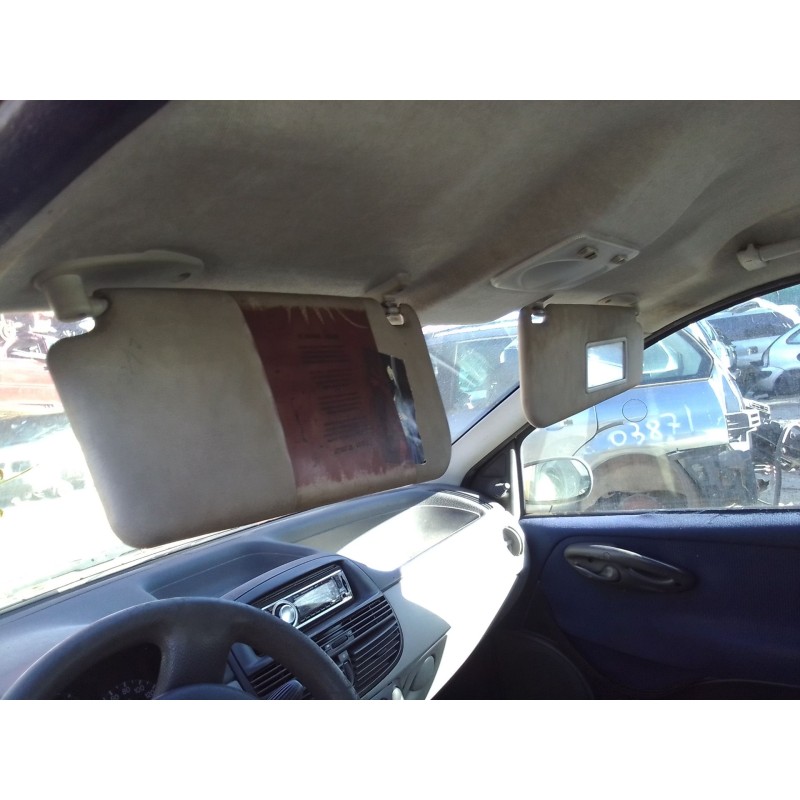 fiat punto berlina (188) del año 2001