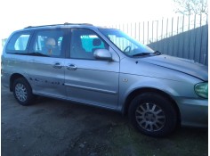 kia carnival ii del año 2003 2