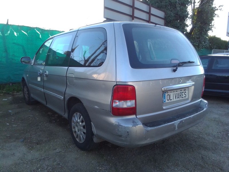 kia carnival ii del año 2003