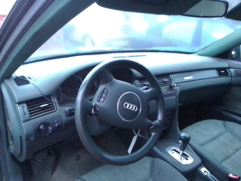audi allroad quattro (4b5) del año 2000
