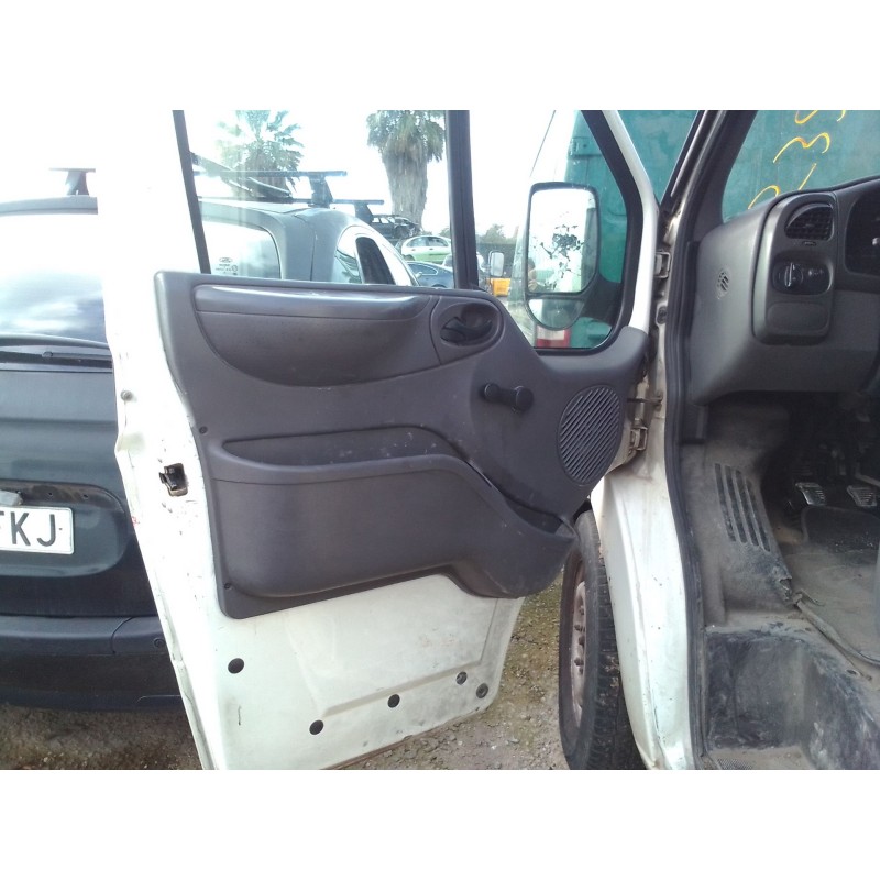 ford transit caja cerrada, larga (fy) (2000 =>) del año 2000