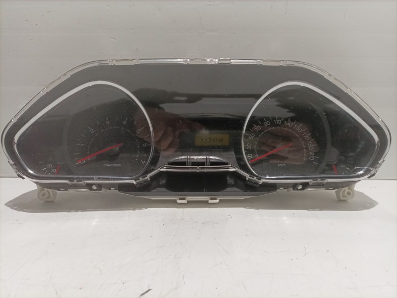 Recambio de cuadro instrumentos para peugeot 208 referencia OEM IAM 9801904780 769317790U 769167080U