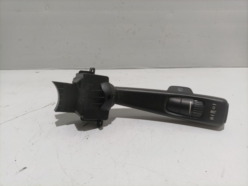 Recambio de mando limpia para volvo s40 berlina referencia OEM IAM 17D770  