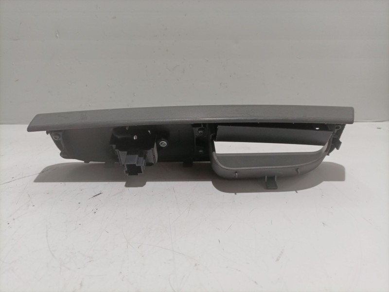 Recambio de mando elevalunas delantero derecho para volvo s40 berlina referencia OEM IAM 30774162  01105062831348