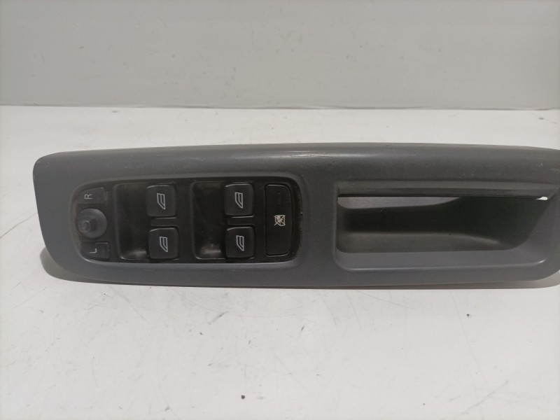 Recambio de mando elevalunas delantero izquierdo para volvo s40 berlina referencia OEM IAM 30795081 8679473 03451700