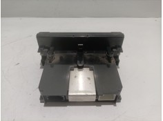 Recambio de pantalla multifuncion para volvo s40 berlina referencia OEM IAM 307377809  003000063359 2