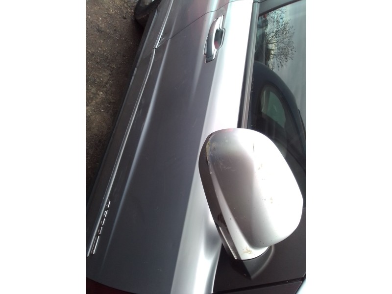 Recambio de puerta delantera derecha para ssangyong actyon referencia OEM IAM 0  