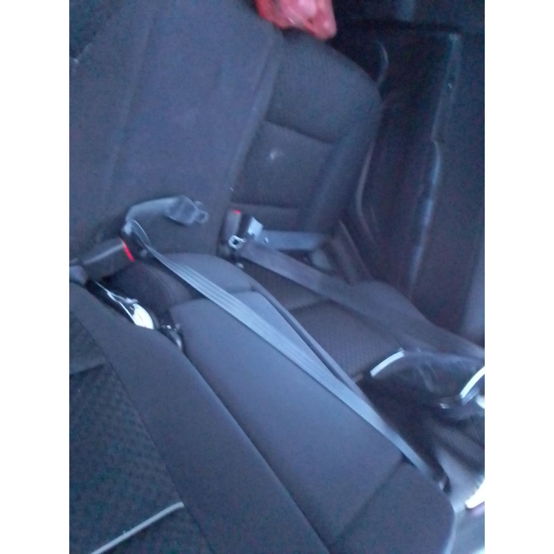 Recambio de asiento trasero medio para ssangyong actyon referencia OEM IAM 0  