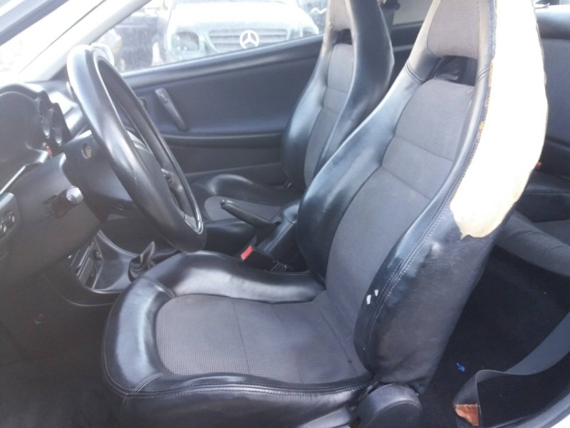 mazda mx-3 (ec) 1.6 16v cat   |   0.91 - ... | 1991 | 107 cv / 79 kw del año 1991