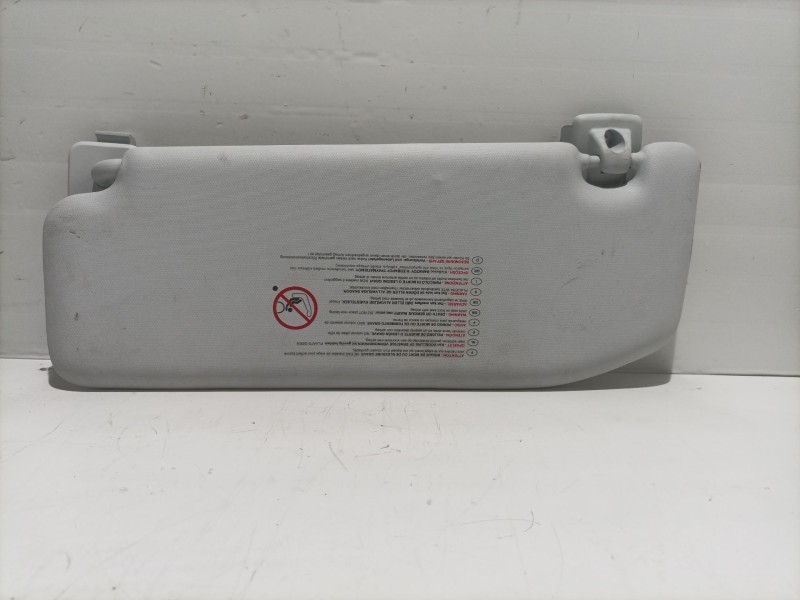 Recambio de parasol derecho para peugeot 208 referencia OEM IAM 16079193PR  