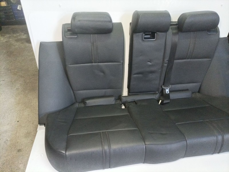 Recambio de asientos traseros para bmw x3 (e83) referencia OEM IAM   