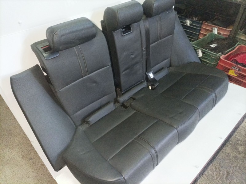Recambio de asientos traseros para bmw x3 (e83) referencia OEM IAM   