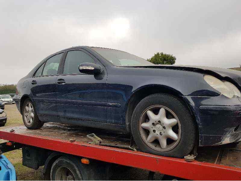 mercedes clase c (w203) berlina 220 cdi (203.006)   |   12.00 - 12.04 | 2000 - 2004 | 143 cv / 105 kw del año 2000