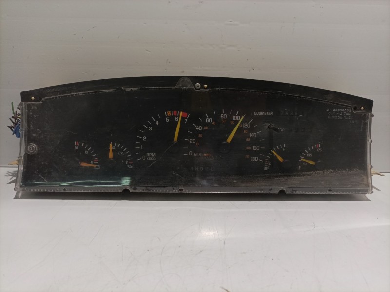 Recambio de cuadro instrumentos para opel pontiac trans sport referencia OEM IAM 16176849 250820052 16177648