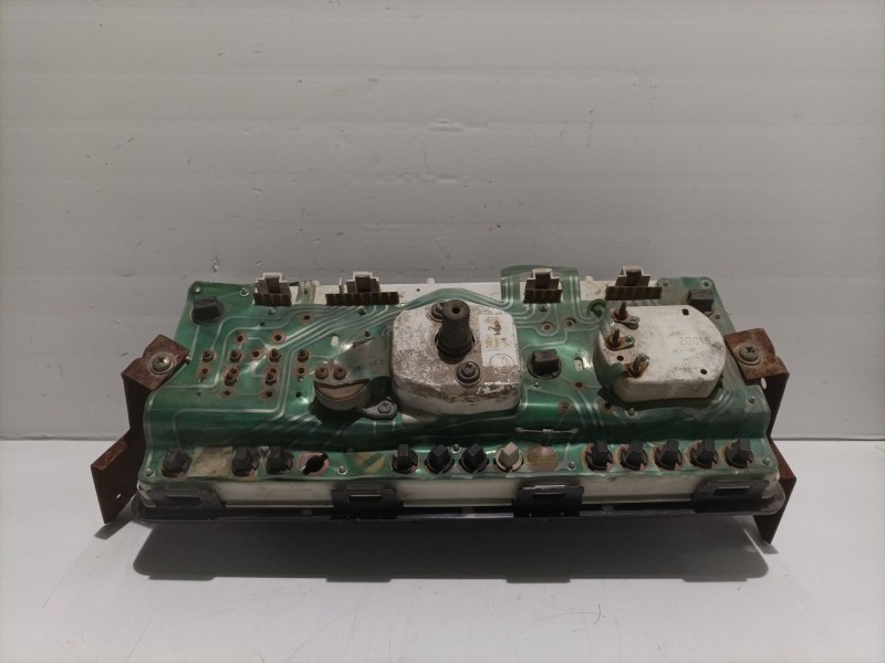 Recambio de cuadro instrumentos para seat ibiza referencia OEM IAM 199074074  19543502