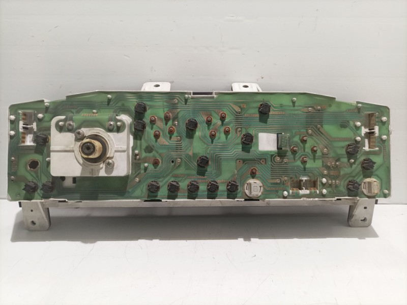 Recambio de cuadro instrumentos para nissan terrano/terrano.ii (r20) 2.7 turbodiesel referencia OEM IAM 34192201  