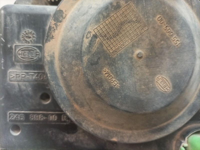 Recambio de faro izquierdo para ford fusion (cbk) trend referencia OEM IAM 24689800r  