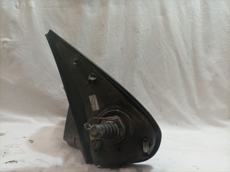 Recambio de retrovisor izquierdo para peugeot 206 berlina x-line referencia OEM IAM 8148yc  