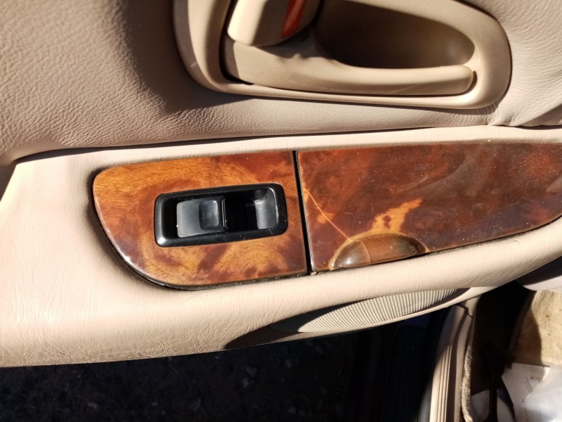 Recambio de mando elevalunas trasero izquierdo para toyota lexus gs 300 (jzs147) referencia OEM IAM 7428030011  3741060181