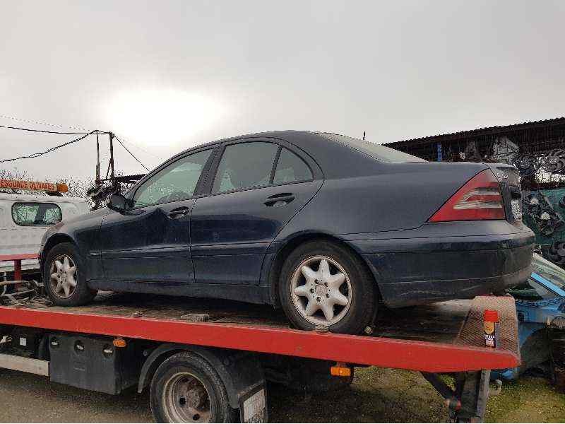 mercedes clase c (w203) berlina 220 cdi (203.006)   |   12.00 - 12.04 | 2000 - 2004 | 143 cv / 105 kw del año 2000