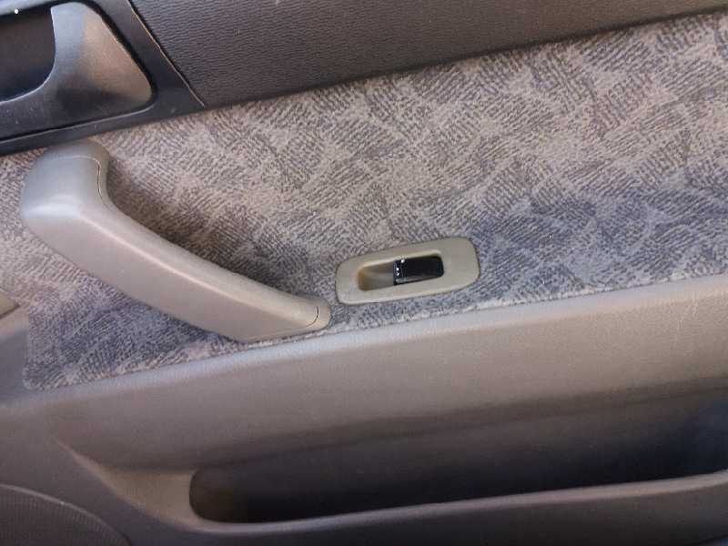 daewoo nubira berlina 1.6 cat   |   0.03 - ... | 2003 | 109 cv / 80 kw del año 2003