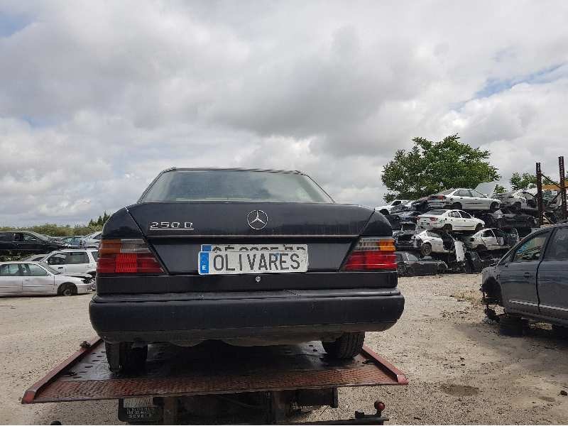 mercedes clase e (w124) berlina 2.5 diesel   |   0.84 - ... | 1984 | 90 cv / 66 kw del año 1984