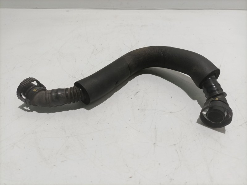 Recambio de tubo gases tapa balancines para volkswagen passat cc (357) referencia OEM IAM 06H103221J  